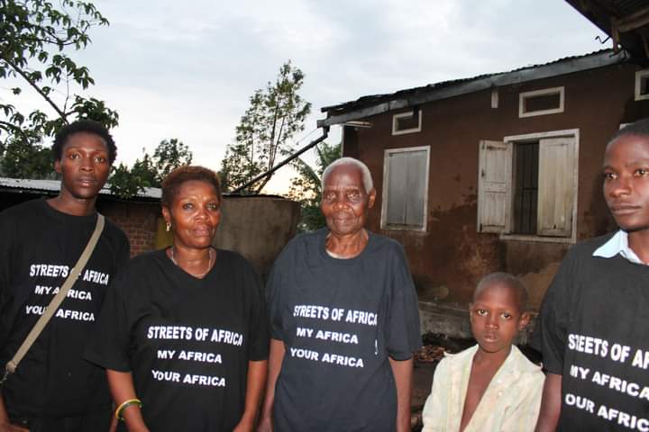 Serving meals to those in need